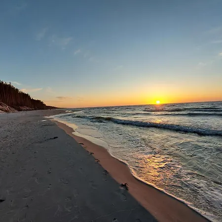 Dom Rozany Caloroczny Ogrzewany Na Wiejskiej 5 Holiday home Lubiatowo (Pomerania)
