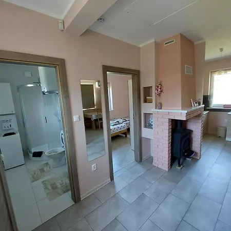 Rozany Na Wiejskiej Ferienhaus