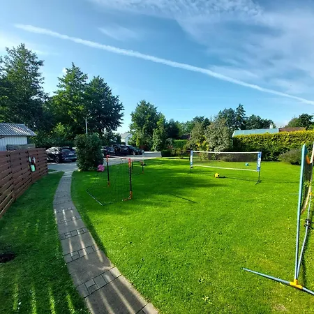 Dom Rozany Caloroczny Ogrzewany Na Wiejskiej 5