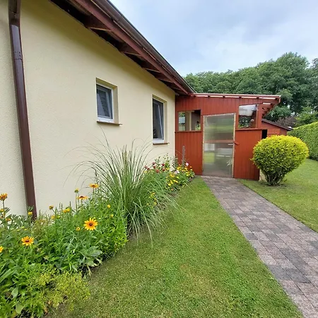 Rozany Na Wiejskiej Ferienhaus