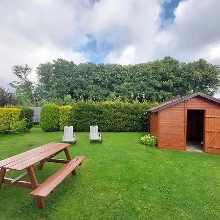 Rozany Na Wiejskiej Lubiatowo (Pomerania)