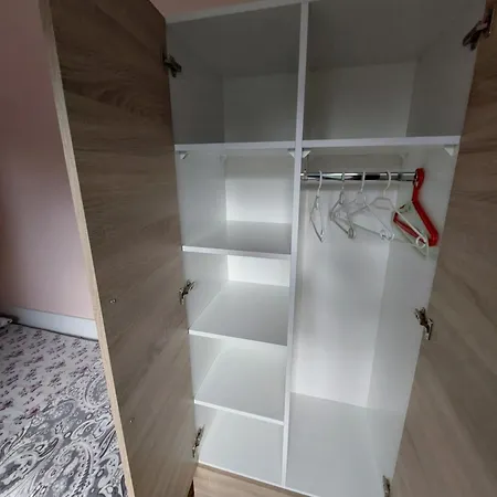 Rozany Na Wiejskiej