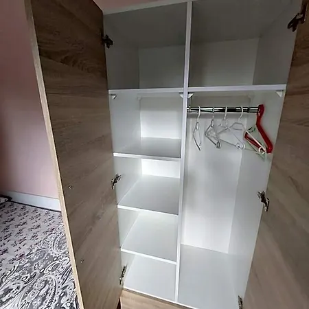 Dom wakacyjny Różany Na Wiejskiej *