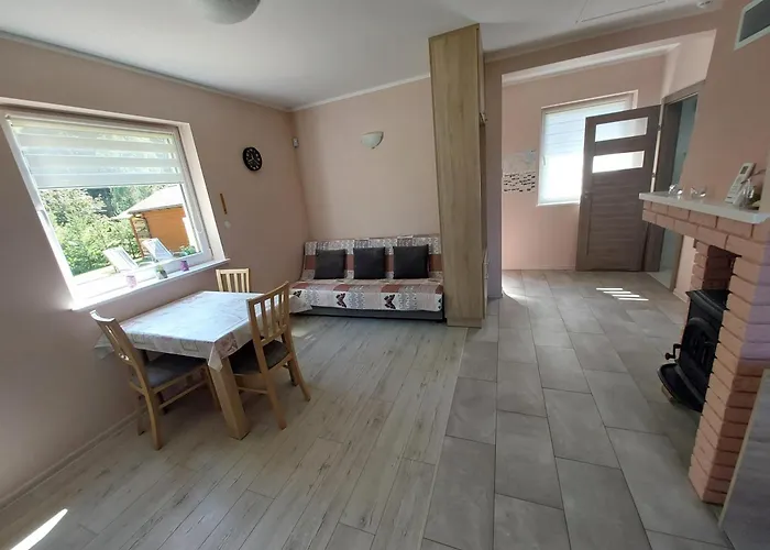 Semesterbostad Rozany Na Wiejskiej *