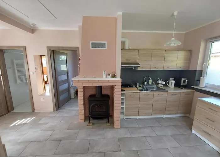 Rozany Na Wiejskiej * Lubiatowo (Pomerania)