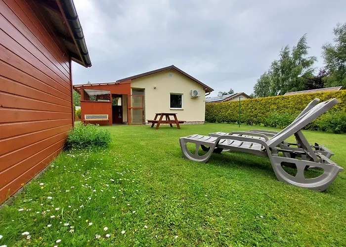 Semesterbostad Rozany Na Wiejskiej Lubiatowo (Pomerania)